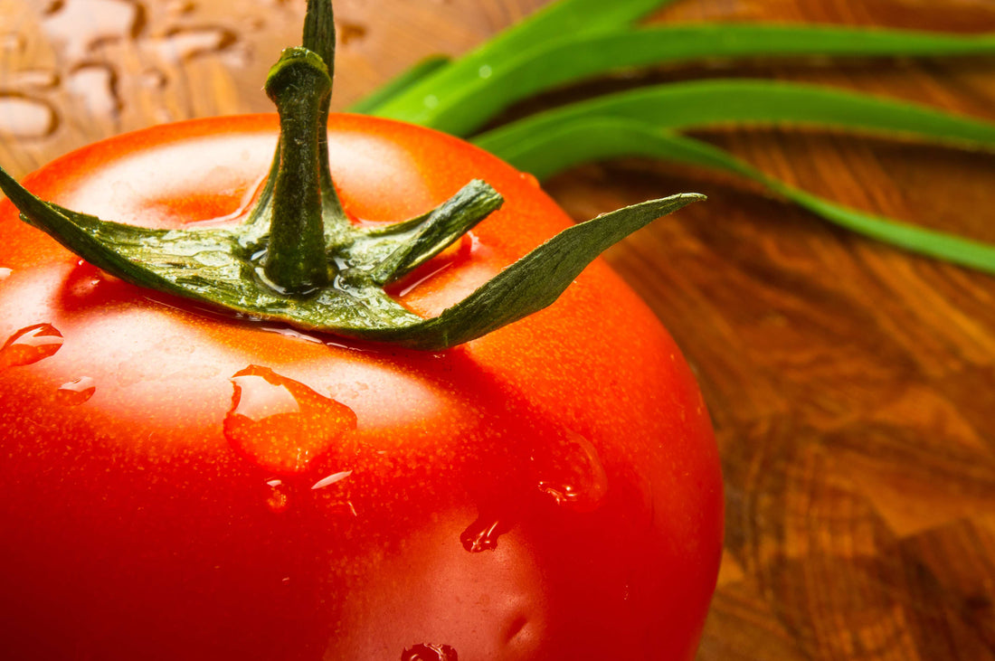 The Secret to Clear, Glowing Skin: Why Tomato is Your New Skincare Powerhouse